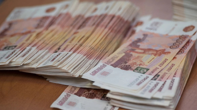 Жительница Петербурга выиграла 5 млн рублей после случайного клика по рекламе