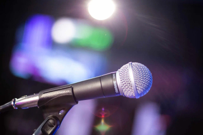 Пелагея впервые приехала на съемки КВН с дочерью