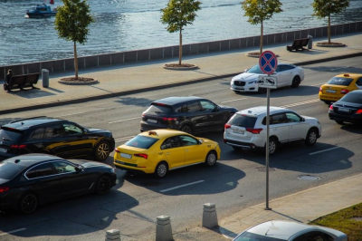 Kia отзывает в России более 33 тысяч Rio из-за риска короткого замыкания