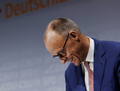 Лавров поправил Мерца после слов о размерах России