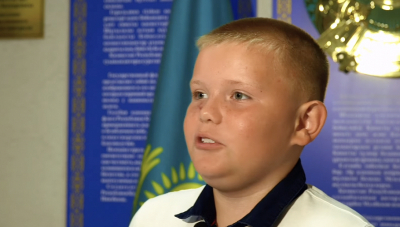 10-летний герой из Кокшетау получил медаль от министра