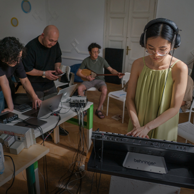 Batyr Foundation: Летопись казахстанской музыки и культурные исследования сквозь фем-оптику