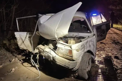 Шесть человек пострадали при опрокидывании автомобиля под Саратовом