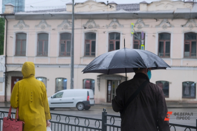На Свердловскую область обрушится мощный ливень: МЧС перешло в режим повышенной готовности