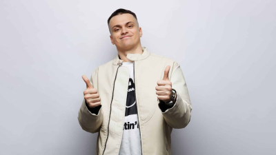 Стример Слава Бустер исполнил мечту, создав киберспортивную команду