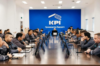 Коллектив завода KPI прослушал Послание Президента