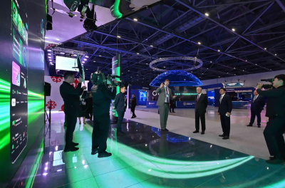 Freedom Bank презентовал главе государства AI-ассистента и бесплатный ChatGPT