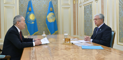 Токаев поручил усилить защиту финансовых интересов граждан