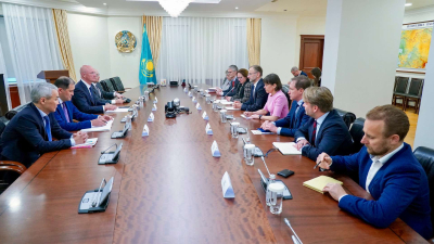 Сотрудничество в транспортно-логистической сфере обсудили Казахстан и Латвия