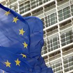 В Польше испугались, что украинцы дорвутся до власти в ЕС: евродепутат требует прекратить выдачу гражданства