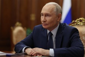 Путин лично справился о здоровье Миронова: лидер эсеров на связи, но все еще на больничном