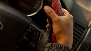 Жители ЗКО заплатили миллион за водительские права, но так их и не получили