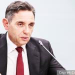 Вулин объявил о выдвижении своей кандидатуры на пост президента Сербии