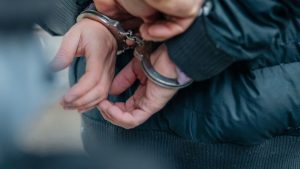 20-летнего парня подозревают в убийстве своих родителей в Темиртау