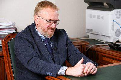 Милонов раскрыл, чем опасны пустые запреты для подростков
