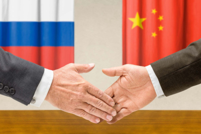 Политолог объяснил, как будут развиваться отношения России и Китая