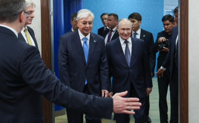 Тайный смысл подарка Токаева: что на самом деле получил Путин