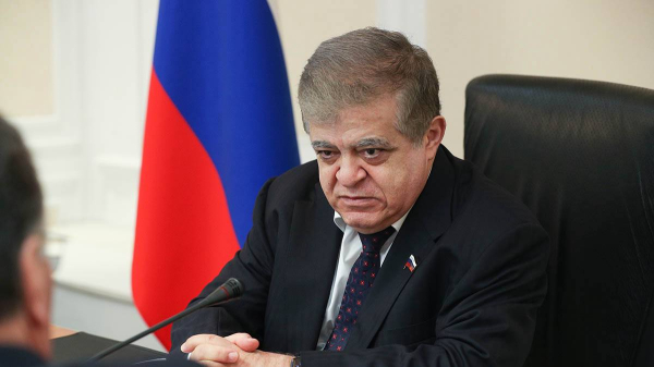 Джабаров: России не следует реагировать на настроения Трампа